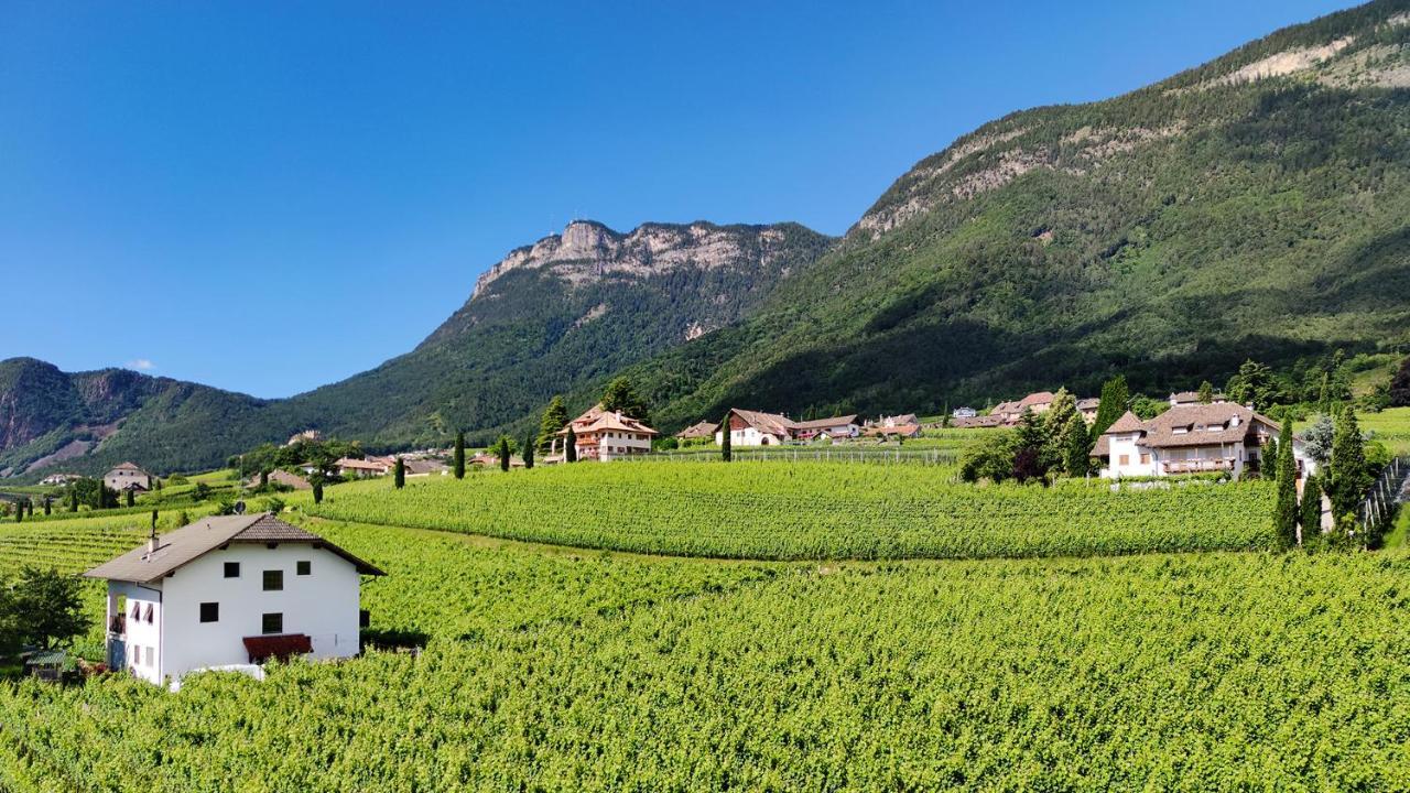 Highlight Apartments Appiano Sulla Strada Del Vino Bagian luar foto