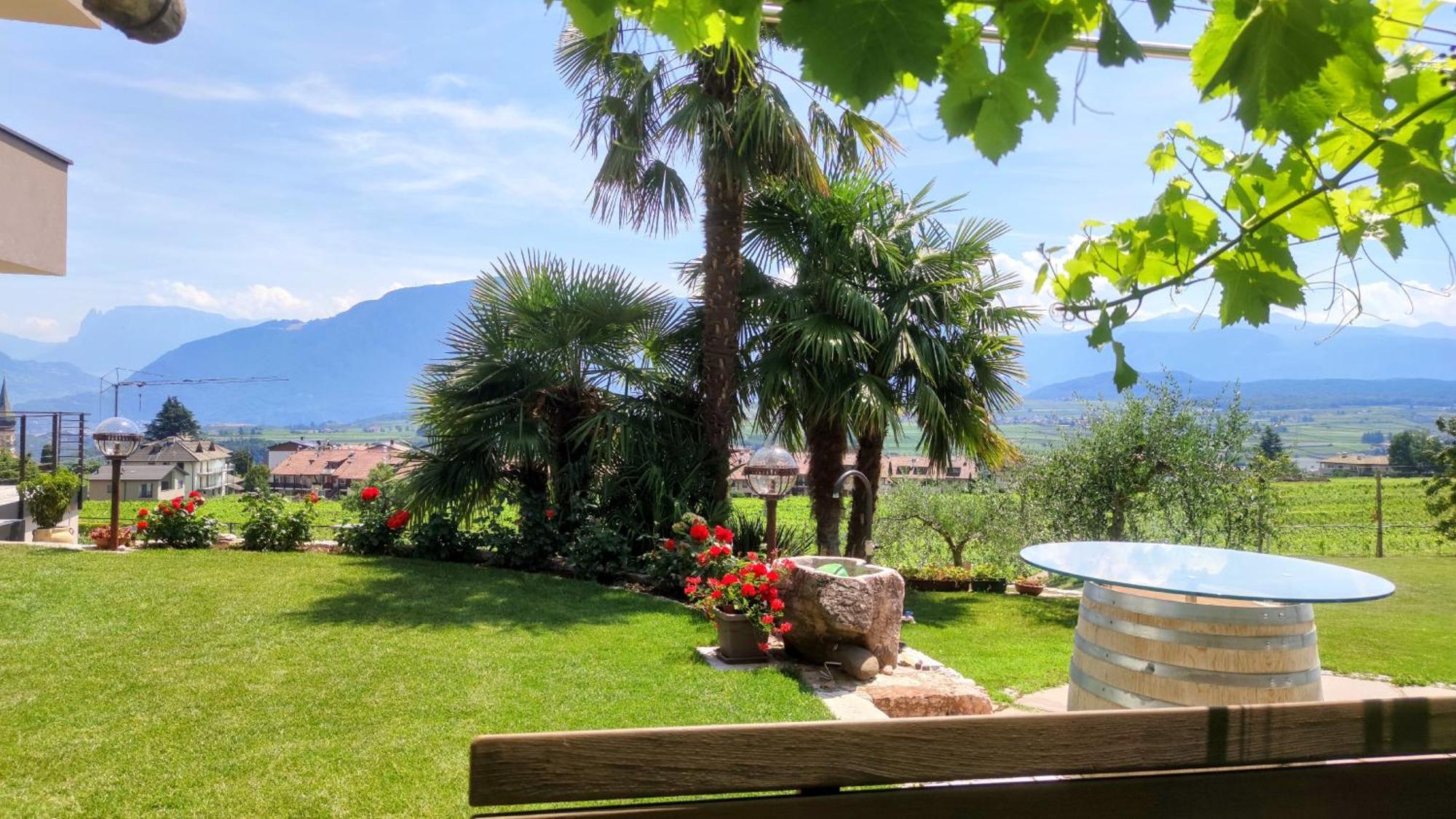 Highlight Apartments Appiano Sulla Strada Del Vino Bagian luar foto