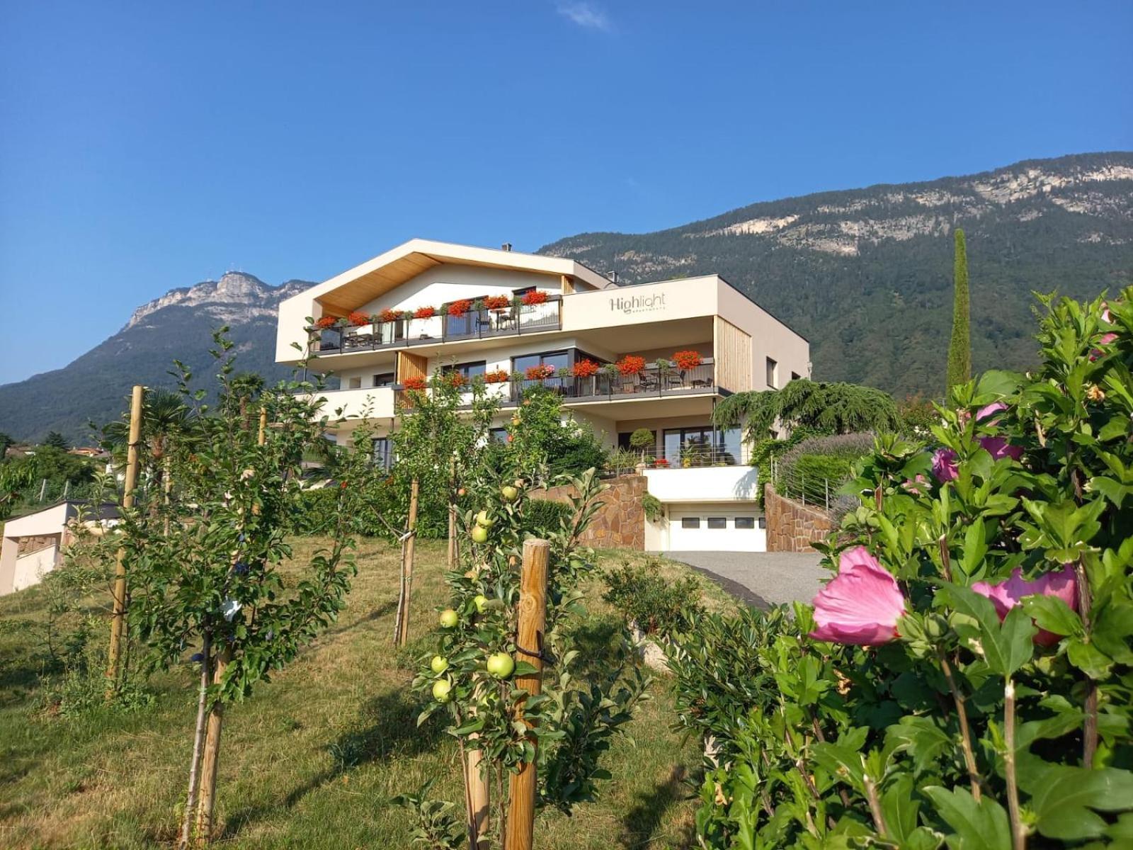 Highlight Apartments Appiano Sulla Strada Del Vino Bagian luar foto